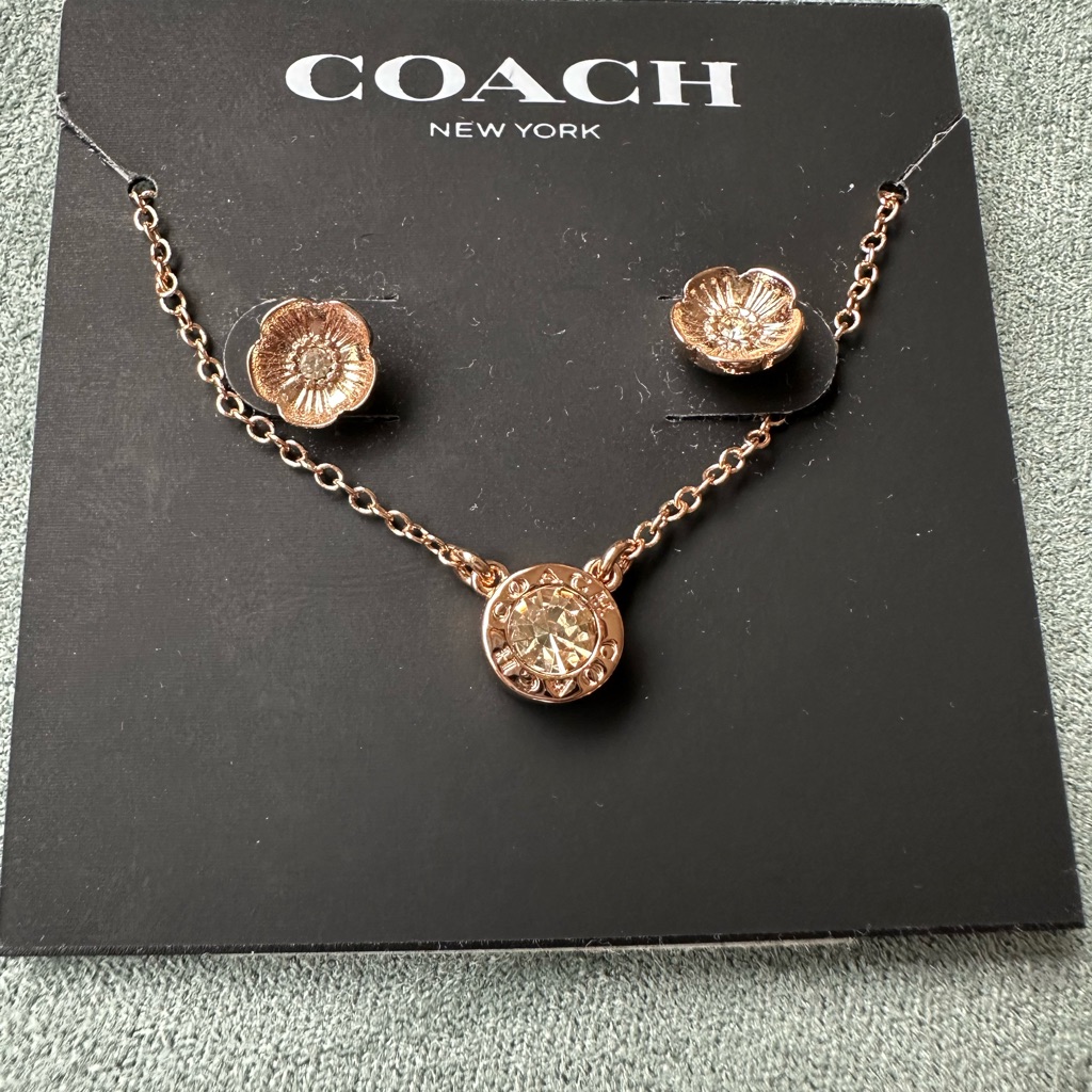 Coach Gold Floral Necklace And Earring Set 30$